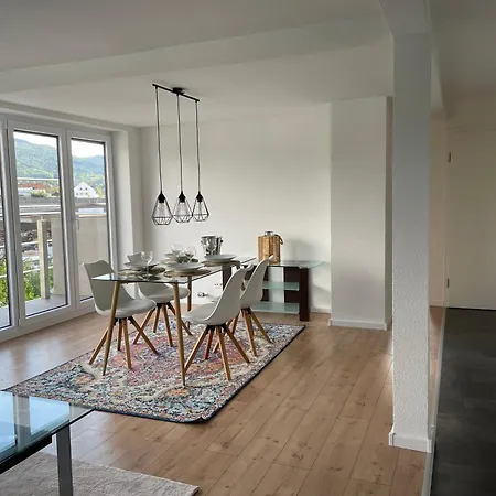 3,5-zimmer, Geraeumige Und Wunderschoene Ferienwohnung In شقة