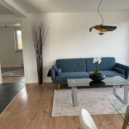 شقة 3,5-zimmer, Geraeumige Und Wunderschoene Ferienwohnung In *