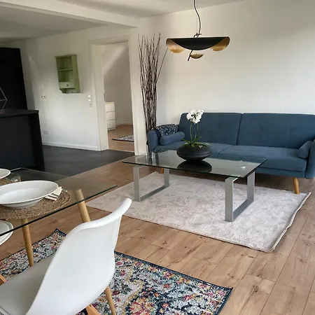 3,5-zimmer, Geraeumige Und Wunderschoene Ferienwohnung In شقة
